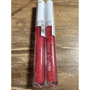 Wet n Wild Megaslicks Lip Gloss, 593 Crushed Grapes - 2 PACK Plastic Sealed